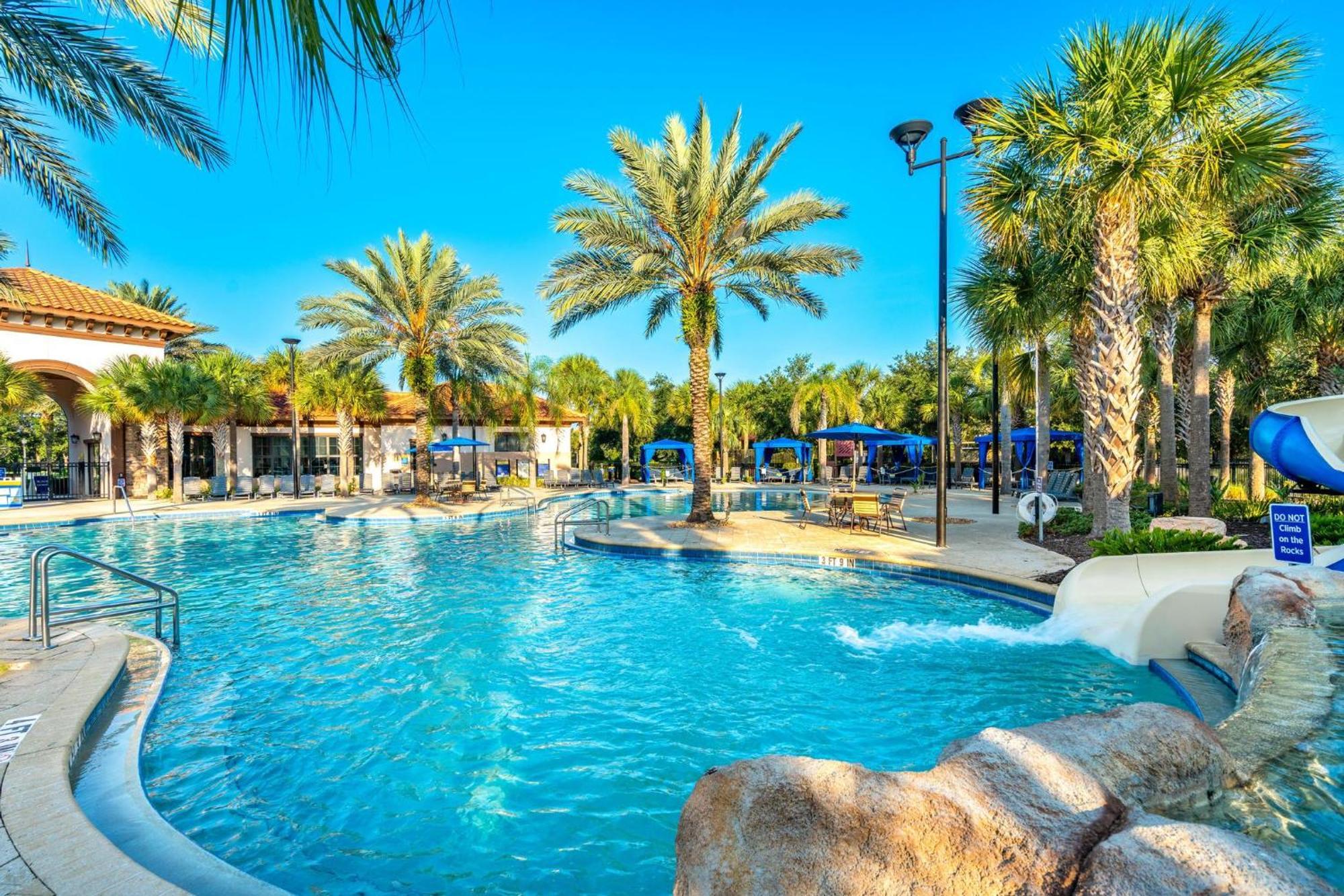 Villatel Village At Solterra Resort 대번포트 외부 사진