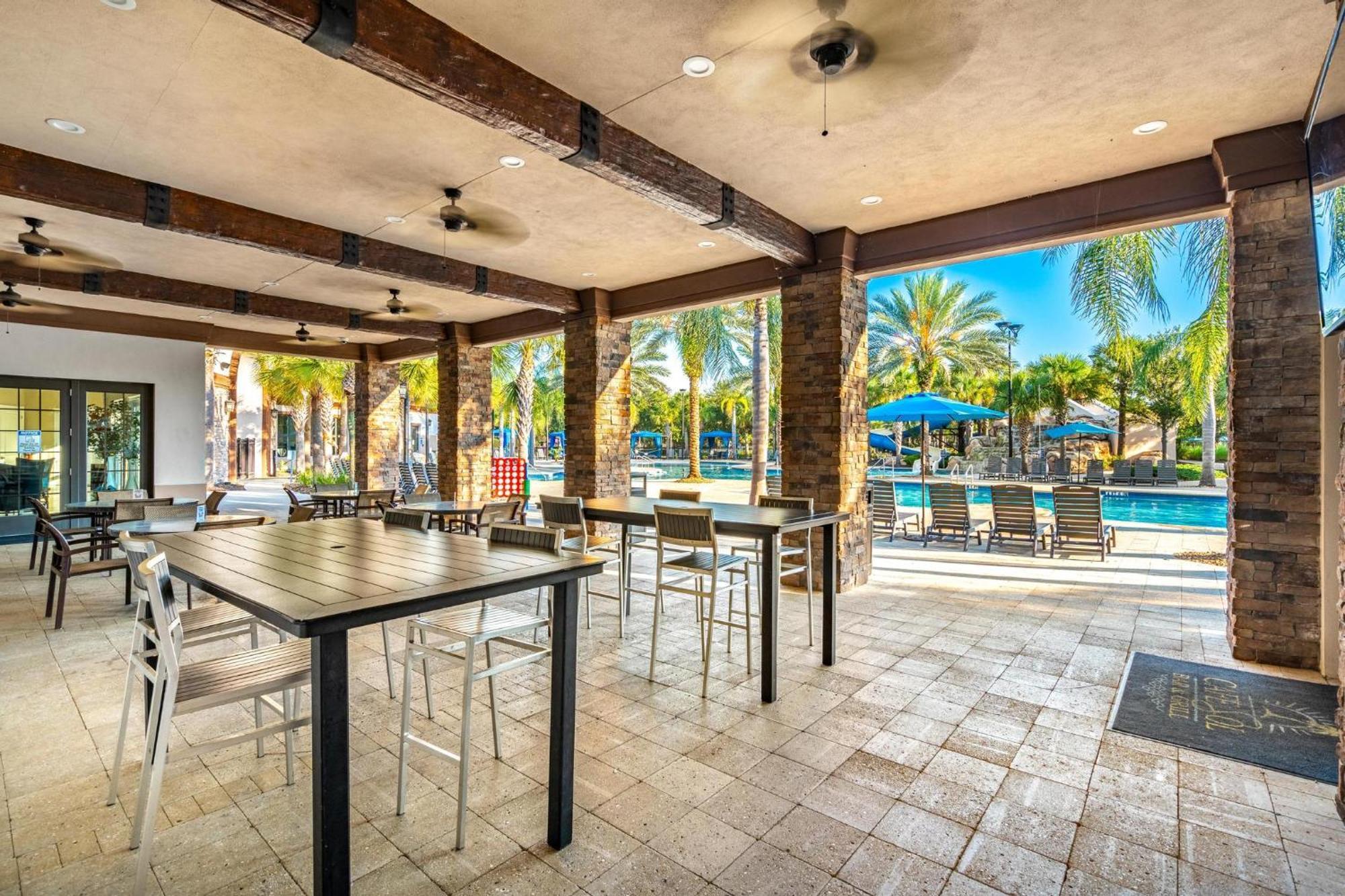 Villatel Village At Solterra Resort 대번포트 외부 사진