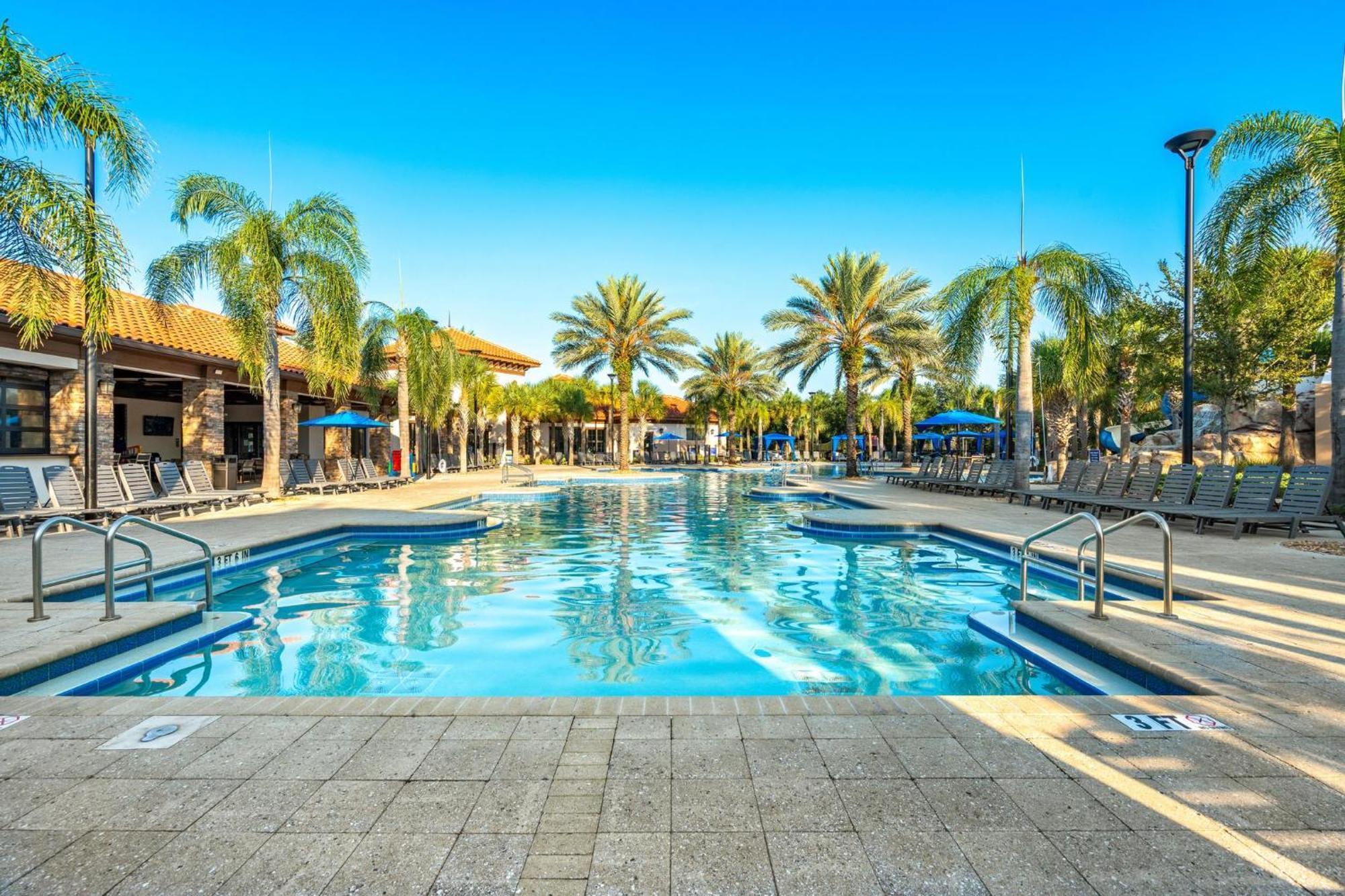 Villatel Village At Solterra Resort 대번포트 외부 사진